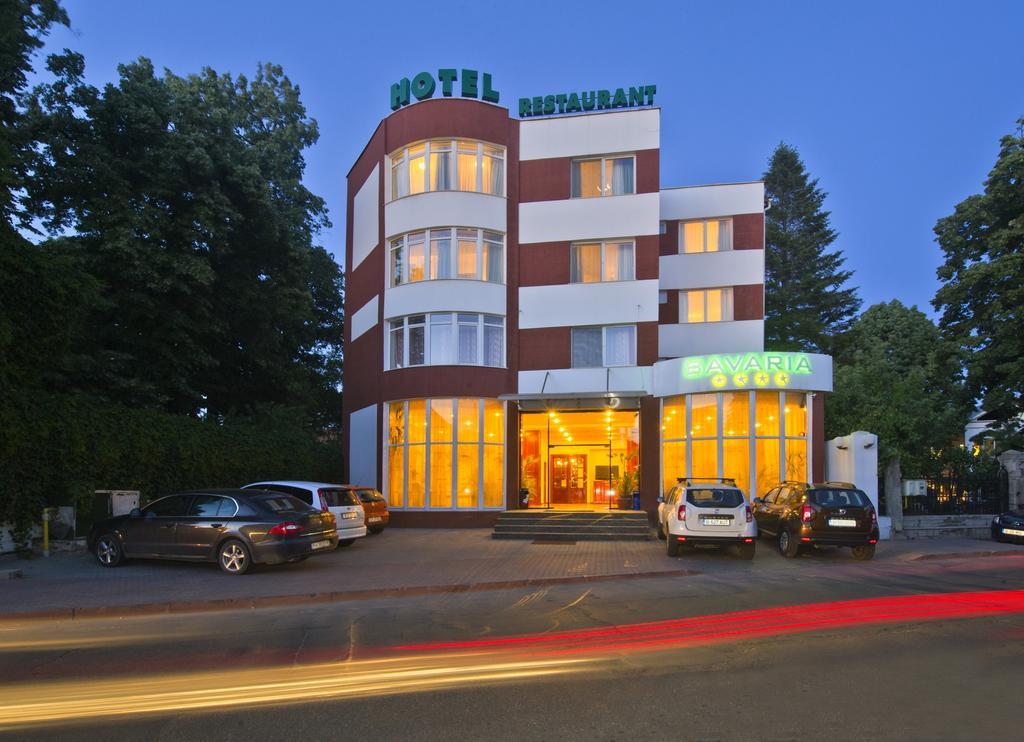Hotel Bavaria Craiova Bagian luar foto